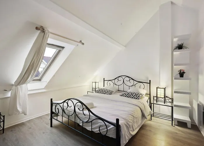 Chic Apart Duplex With Parking