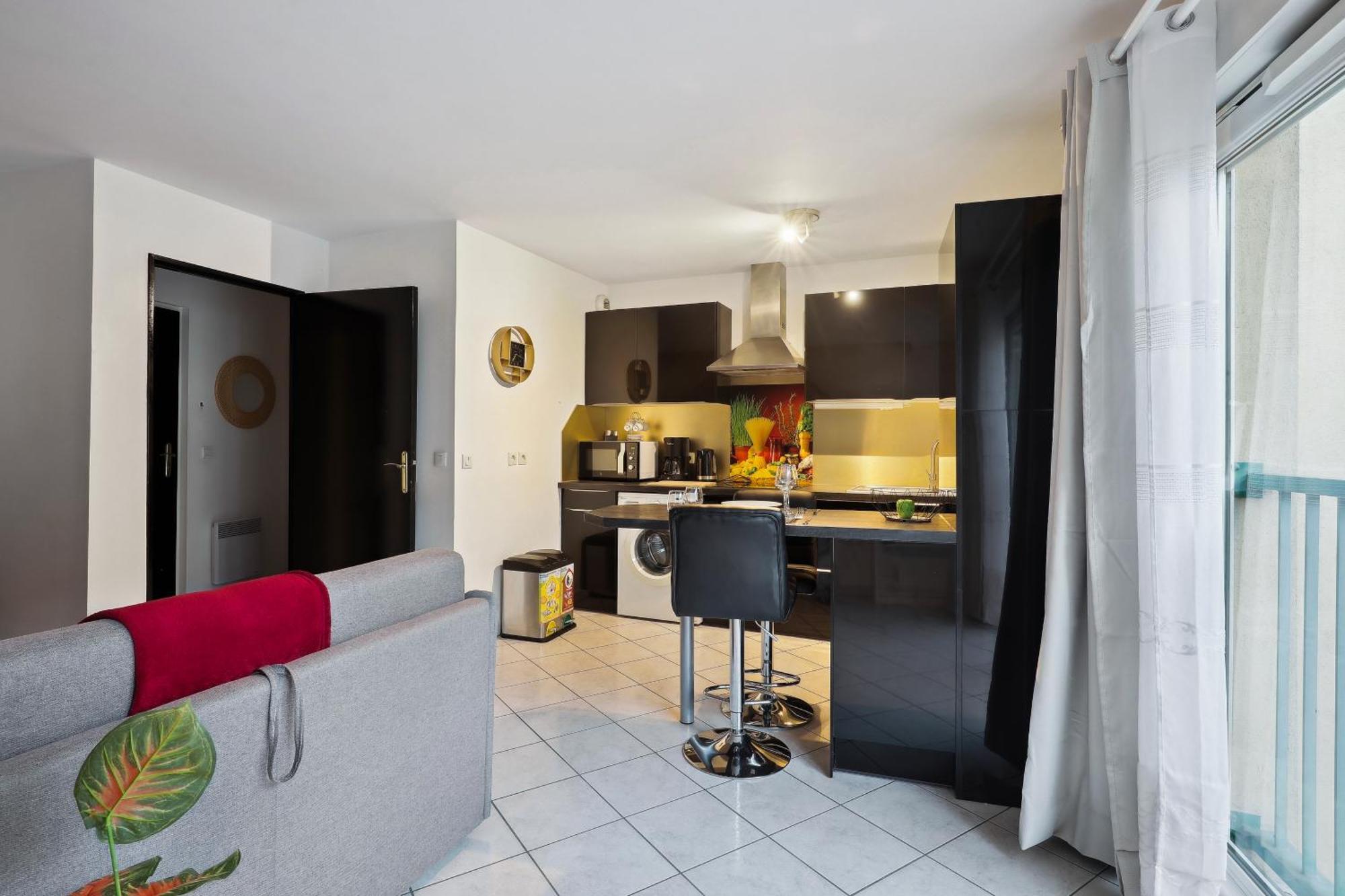 Chic Duplex With Parking Apartment Palaiseau