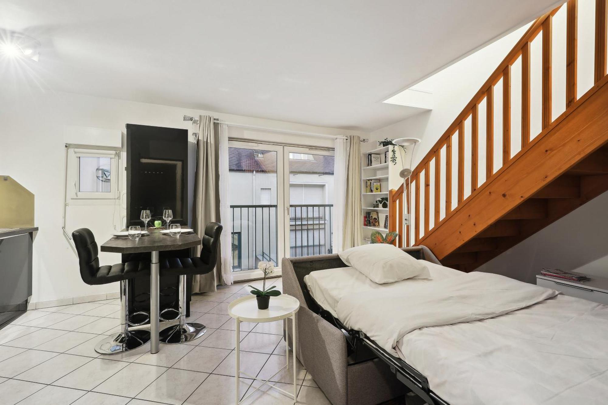 Chic Duplex With Parking * Palaiseau